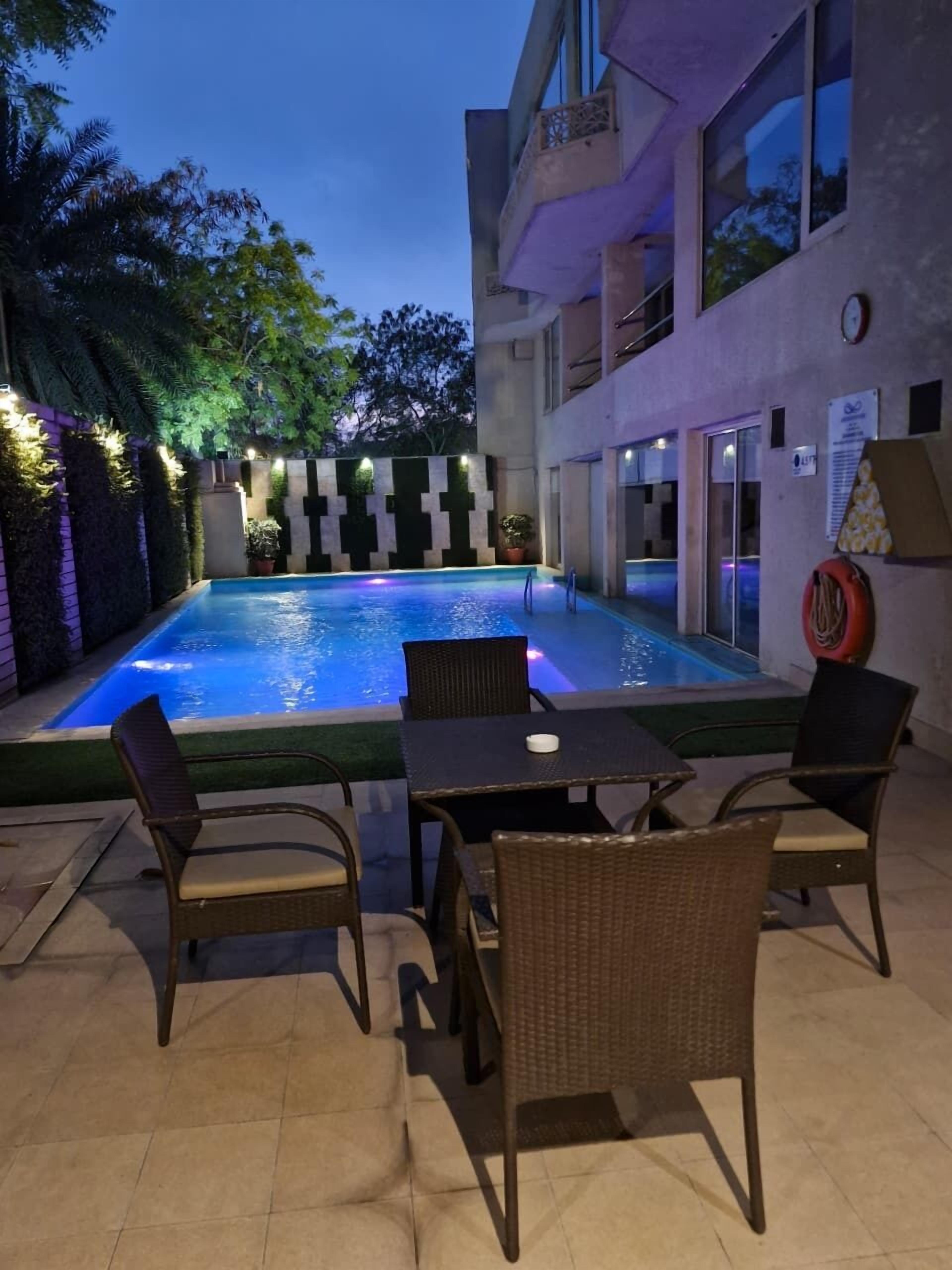 Piscina externa