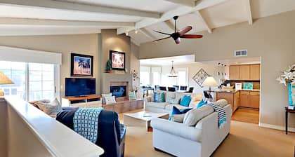 Large Family Home - 1/2 Block to Carlsbad Beach & Near Legoland