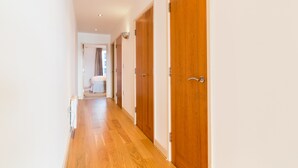 Apartment, 2 Bedrooms, River View | Living area - Austin David Apt - Amazing Dock View (London)