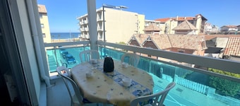 Appartement situé à proximité de la plage et des commerces 2057
