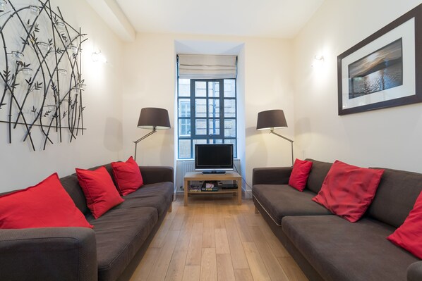 Televisión de pantalla plana