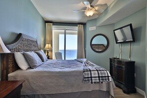 2 bedrooms, iron/ironing board, WiFi, bed sheets - 2BR Grand Panama Beach Front Condo! (Panama City Beach)