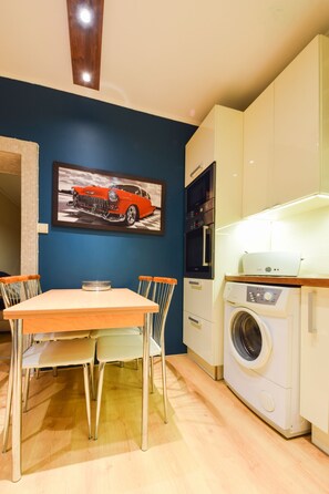 Private kitchen - ShortStayPoland Leszno - B53 (Warsaw)