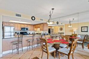 Fridge, microwave, oven, stovetop - 105 - BEACH FRONT condo. Perfect for a dream beach getaway. Destin Beach Club (Destin)