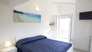 1 bedroom, desk, laptop workspace, blackout curtains - Residence Villa Conti (Capoliveri)