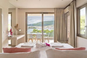 Living area - Core Luxury Suites (Skiathos)