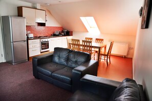 Dining - Blackmore Court (Cork)