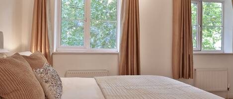 Apartment, 2 Bedrooms | 2 bedrooms, free WiFi