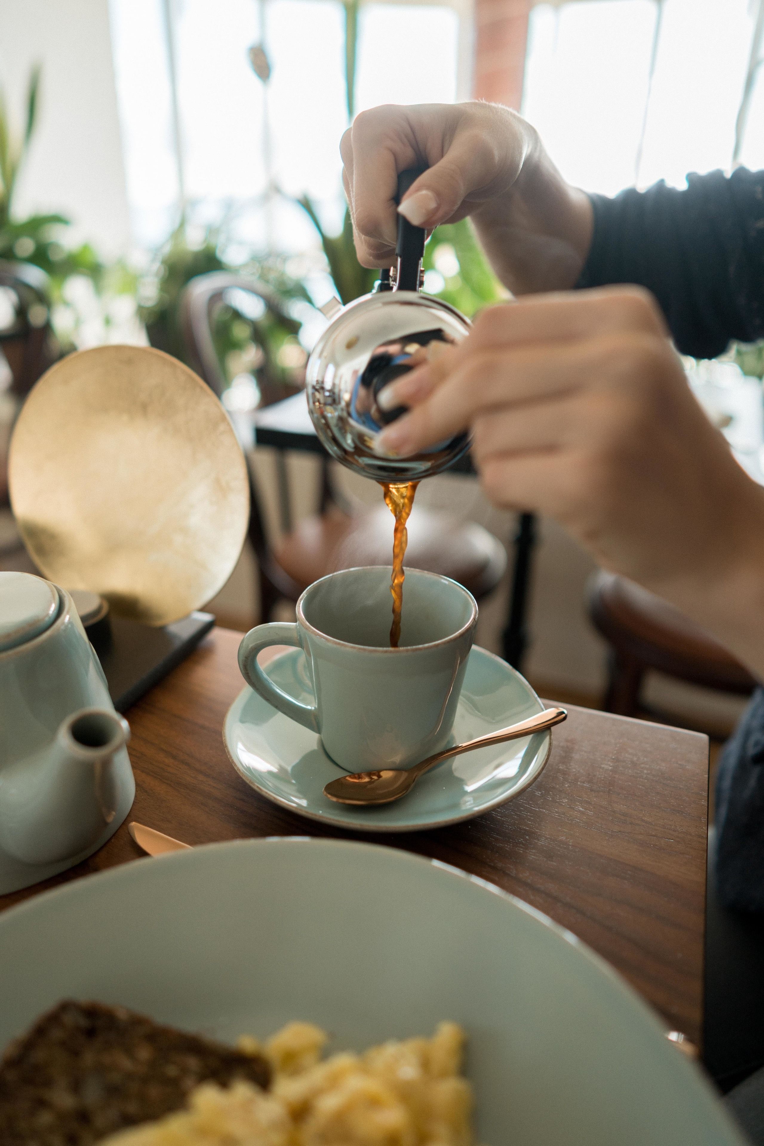 daily buffet breakfast (dkk 175 per person)