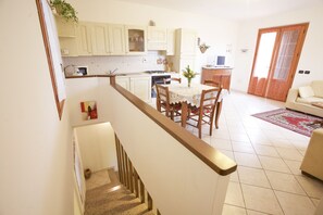 Apartment, 1 Schlafzimmer | Wohnbereich | Flachbildfernseher