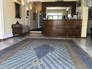 Lobby - Hotel Arno (Chianciano Terme)