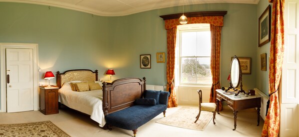 أغطية فراش متميزة وبديكورات فريدة لكل غرفة وطراز فريد لكل وحدة ومكتب