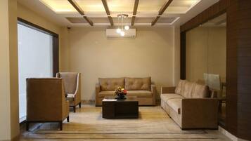 Sala de estar en el lobby