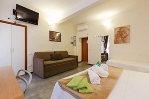 Chambre Familiale, vue ville | Équipements de la chambre