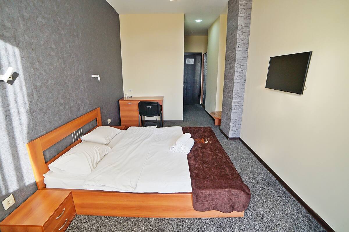 Standard Double Room, 1 Double Bed | Desk, blackout curtains, soundproofing, free rollaway beds