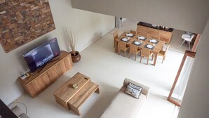 Villa - 4 sovrum | Vardagsrum | LED-tv
