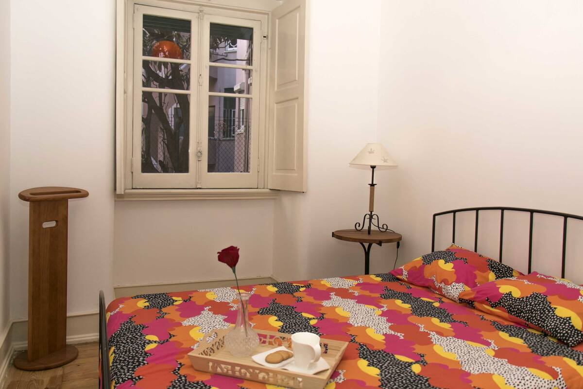 經濟雙人房 | 書桌、熨斗/熨衣板、免費無線上網