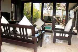 Villa, 3 Bedrooms | Living area