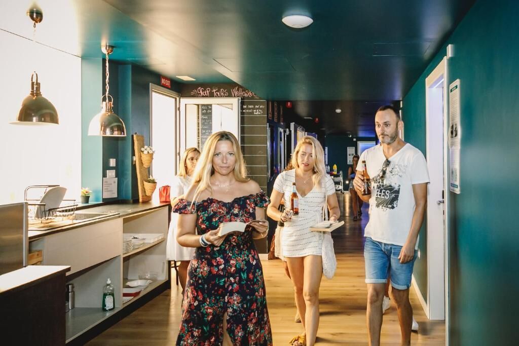 저자극성 침구, 오리/거위털 이불, 방음 설비, 다리미/다리미판