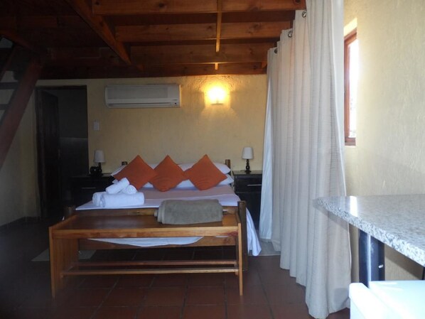 Self-Catering Private Game Lodge