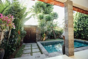 Exterior detail - Kubu D'Bucu Legian (Legian)