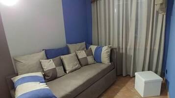 Familienzimmer | 2 Schlafzimmer, Daunenbettdecken, Minibar