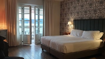 普通套房, 湖景 | 1 間臥室、迷你吧、客房內保險箱、免費無線上網