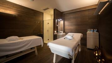 Behandlingsrum til par, sauna, boblebad, dampbad, tyrkisk bad/hammam