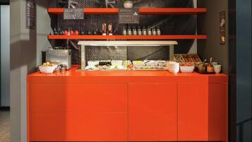Colazione a buffet a pagamento, servita tutte le mattine