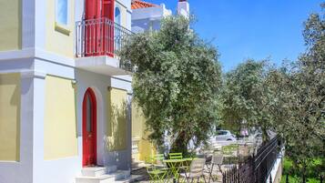 Villa, 3 Bedrooms, Terrace | Terrace/patio