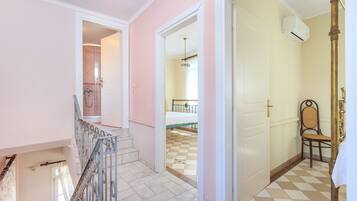 Villa, 3 Bedrooms, Balcony | Individually decorated, individually furnished, desk, soundproofing