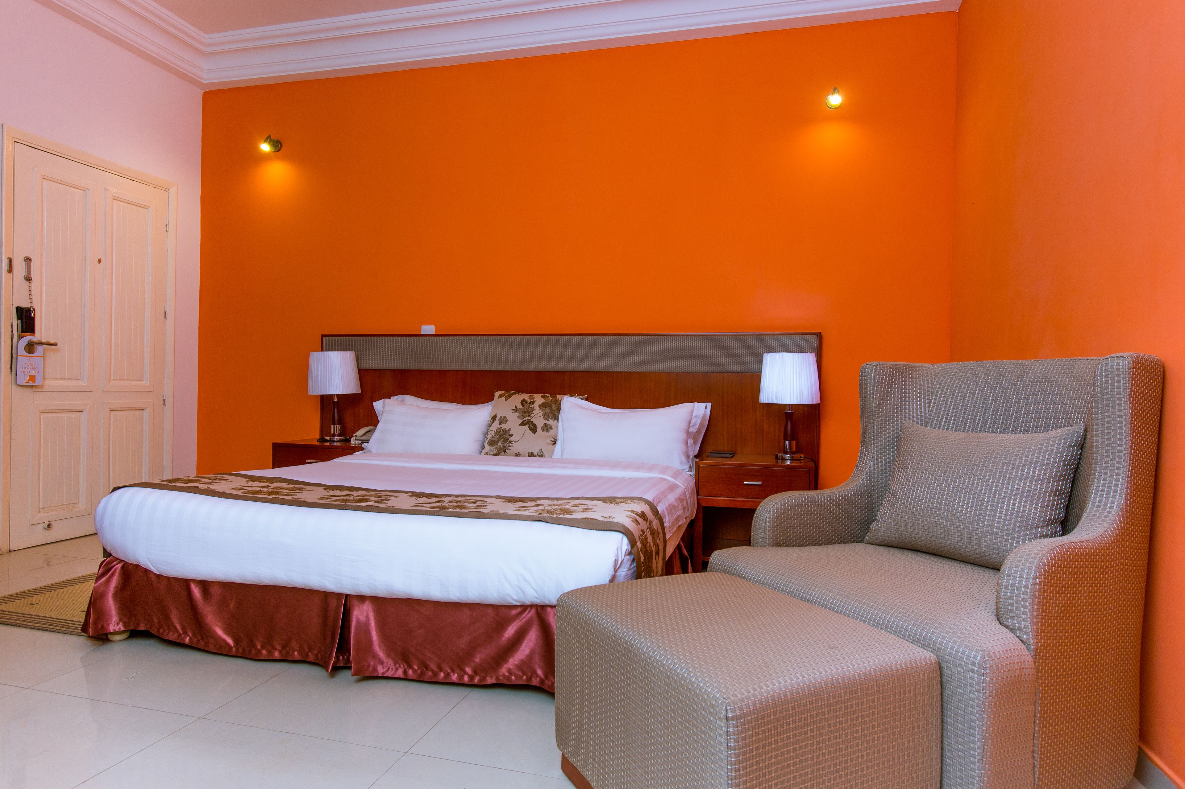 Chambre Double Supérieure | Literie de qualité supérieure, coffres-forts dans les chambres