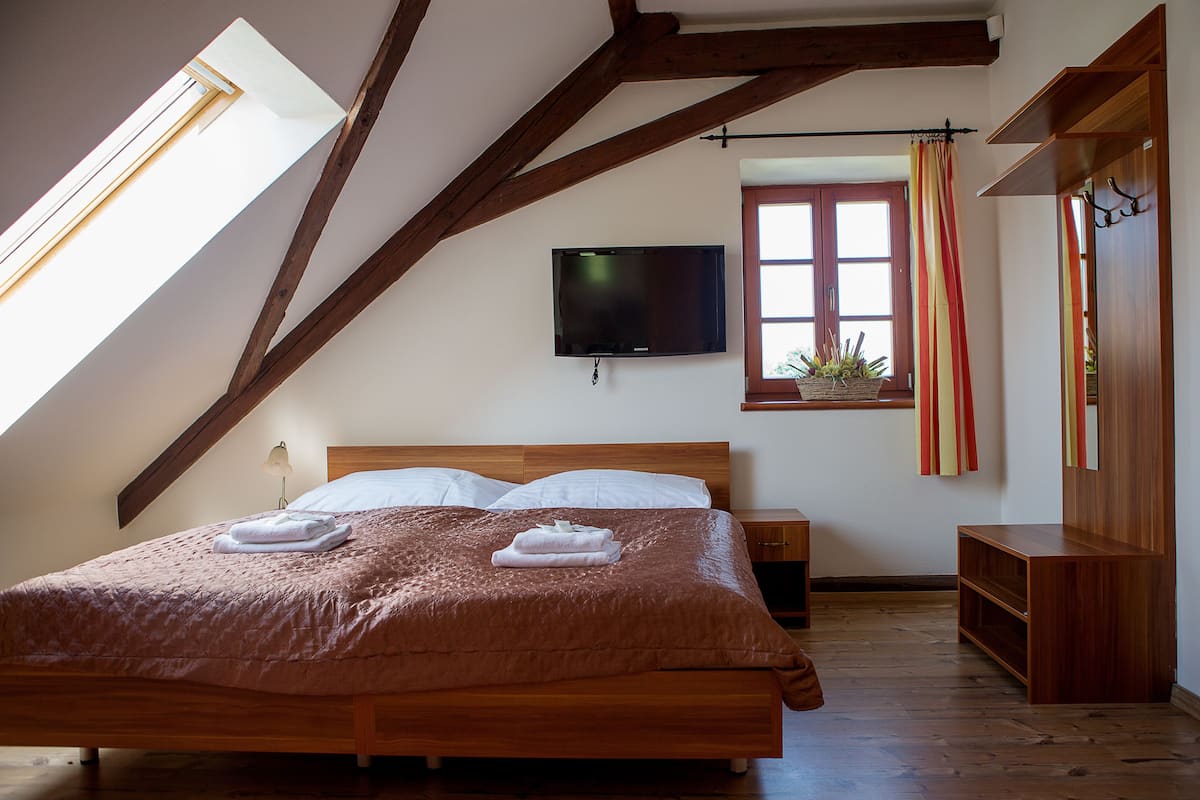 Double Room | Blackout drapes, iron/ironing board (on request), WiFi (free)