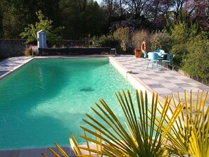 Seasonal outdoor pool - Maison de la Malnaye Chambres d'hôtes (Les Lucs-sur-Boulogne)