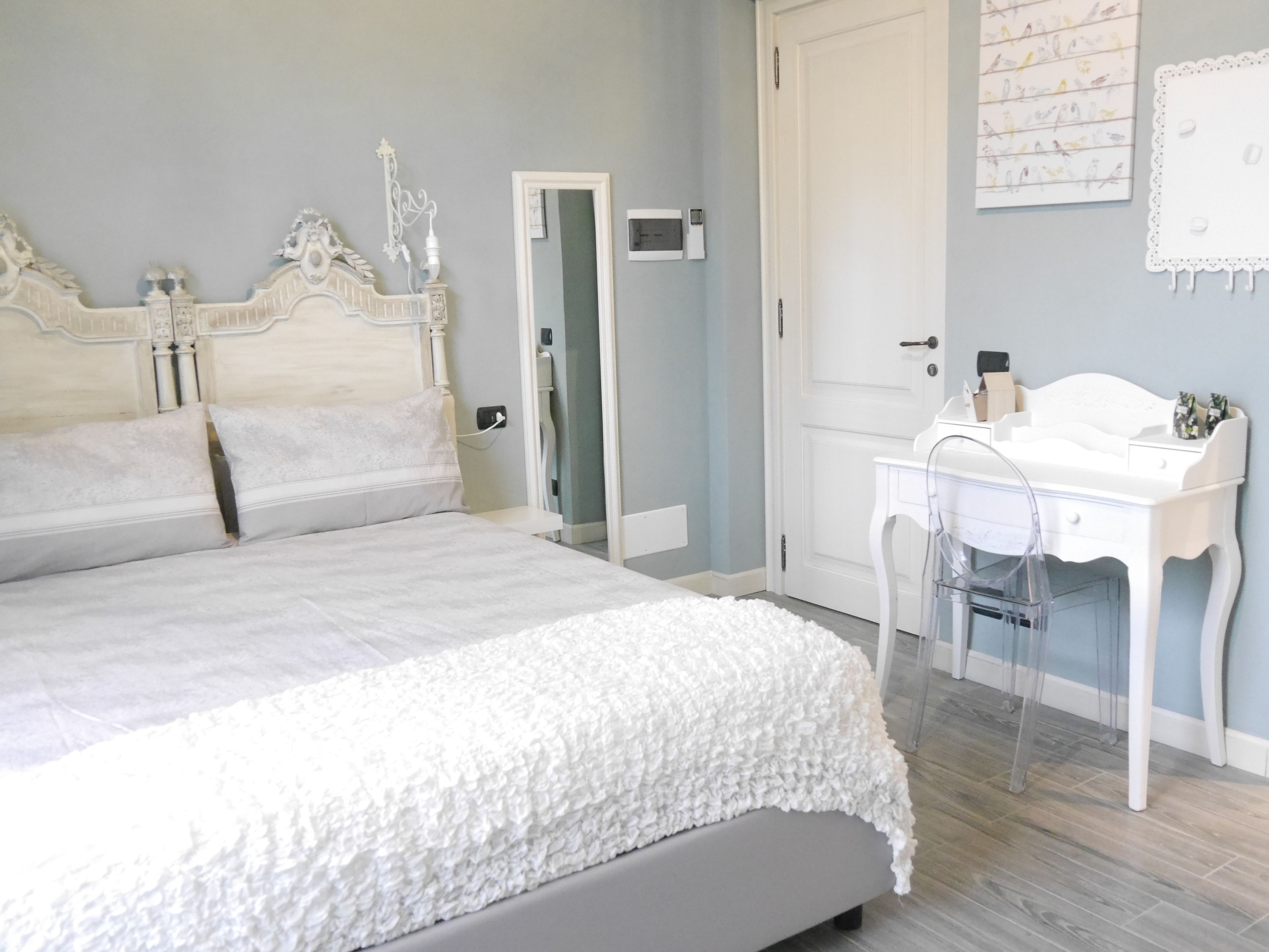 Kahden hengen grand-huone, 1 makuuhuone | Ylelliset vuodevaatteet, minibaari (osa tuotteista ilmaisia)