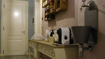 Free daily local cuisine breakfast