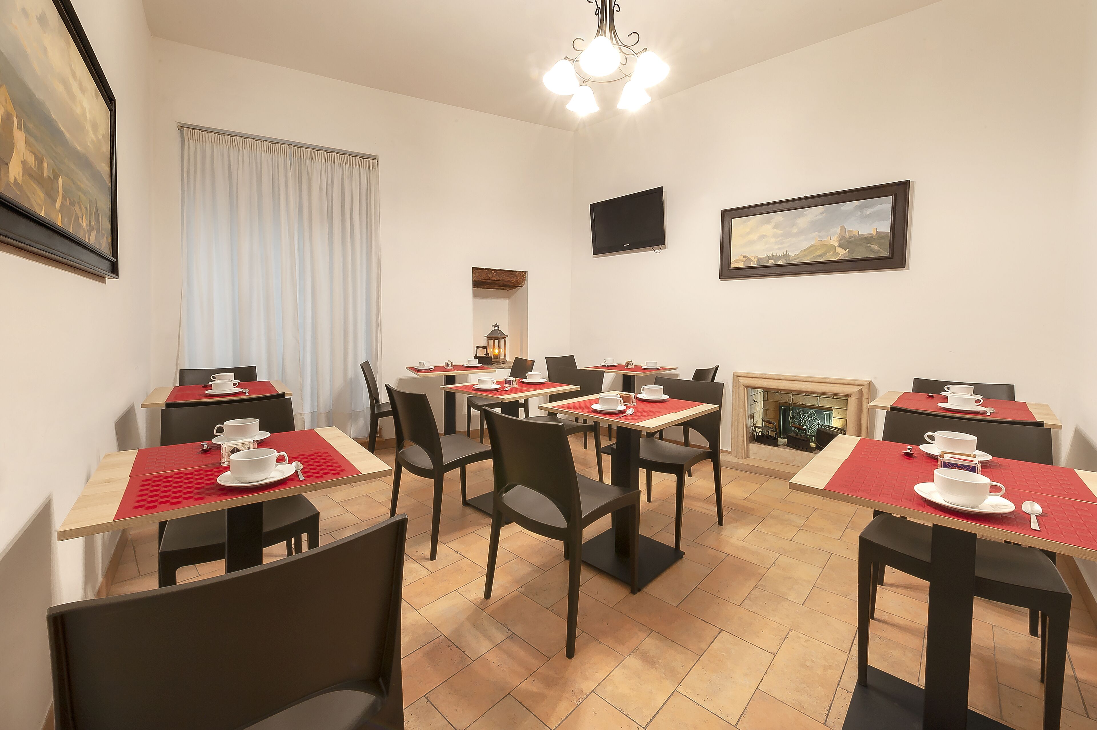 Desayuno continental diario (EUR 9.00 por persona)