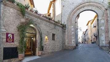 Fachada da propriedade