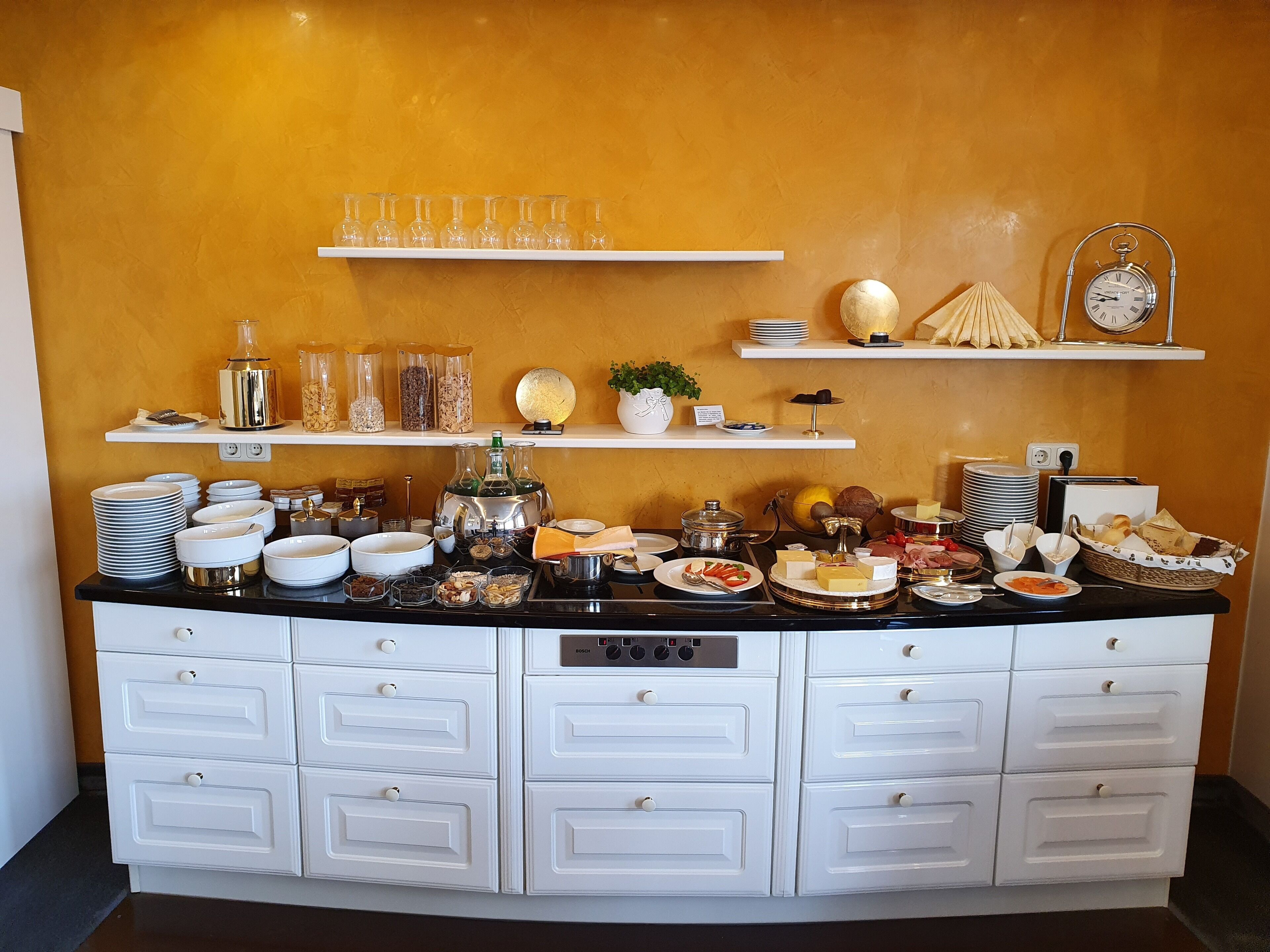 daily buffet breakfast (eur 15 per person)