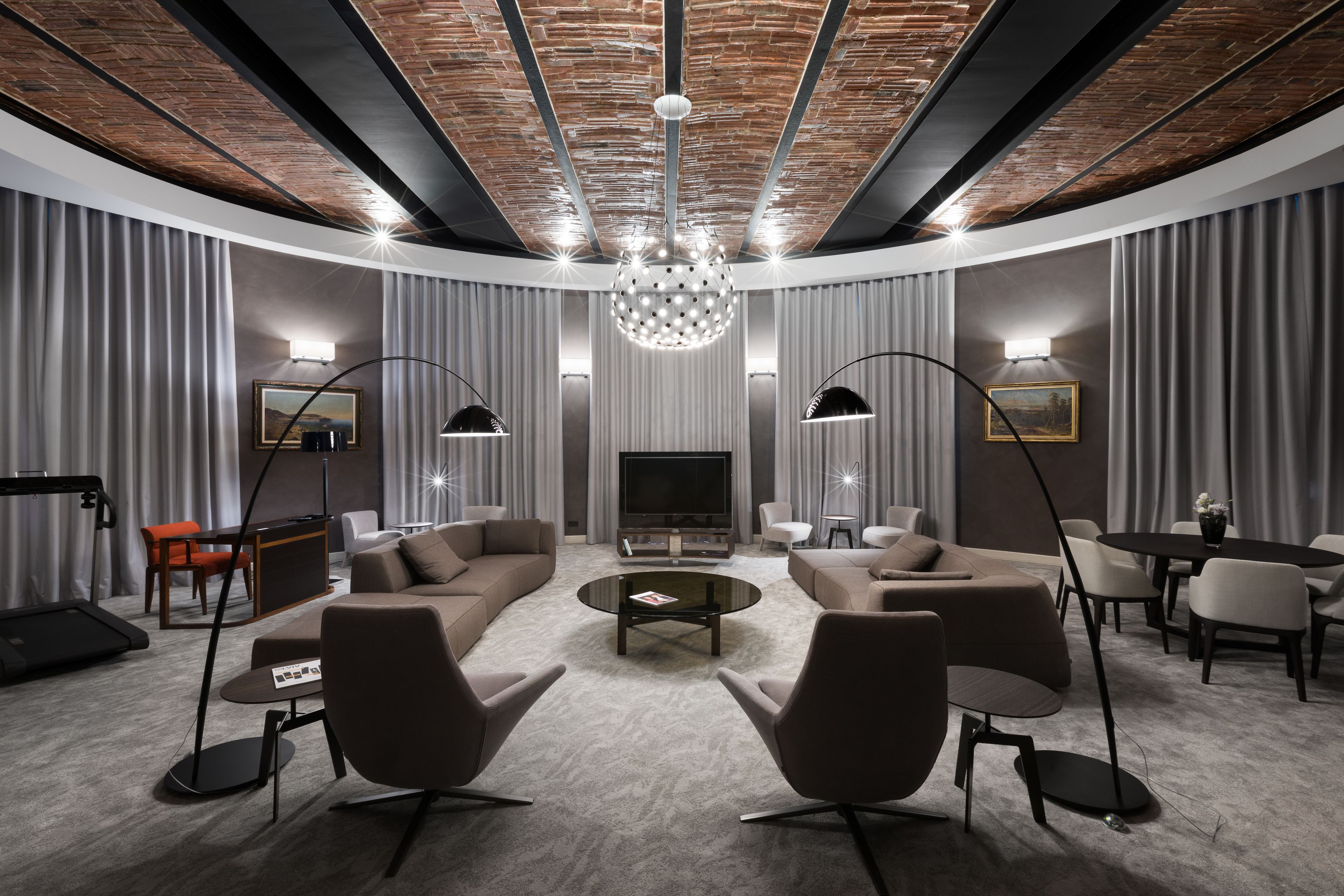 Presidentiële suite, 1 kingsize bed, uitzicht op park | Luxe beddengoed, donzen dekbedden, een minibar, een kluis op de kamer