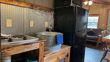 Comfort Cabin, 1 Bedroom, Lake View | Private kitchenette | Full-sized fridge, microwave, coffee/tea maker, toaster