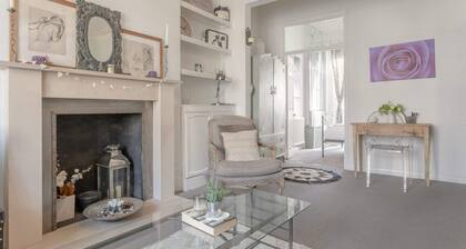 Stylish Apartment near Battersea Park
