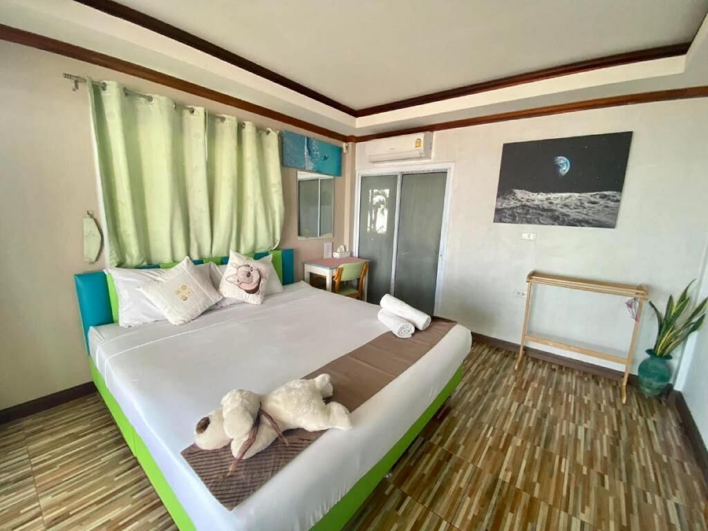 Minibar, blackout curtains, free cots/infant beds, rollaway beds