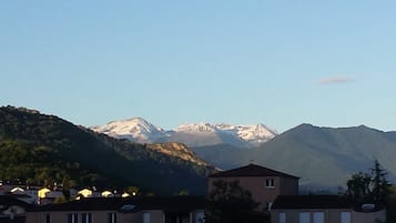 Vista a la montaña