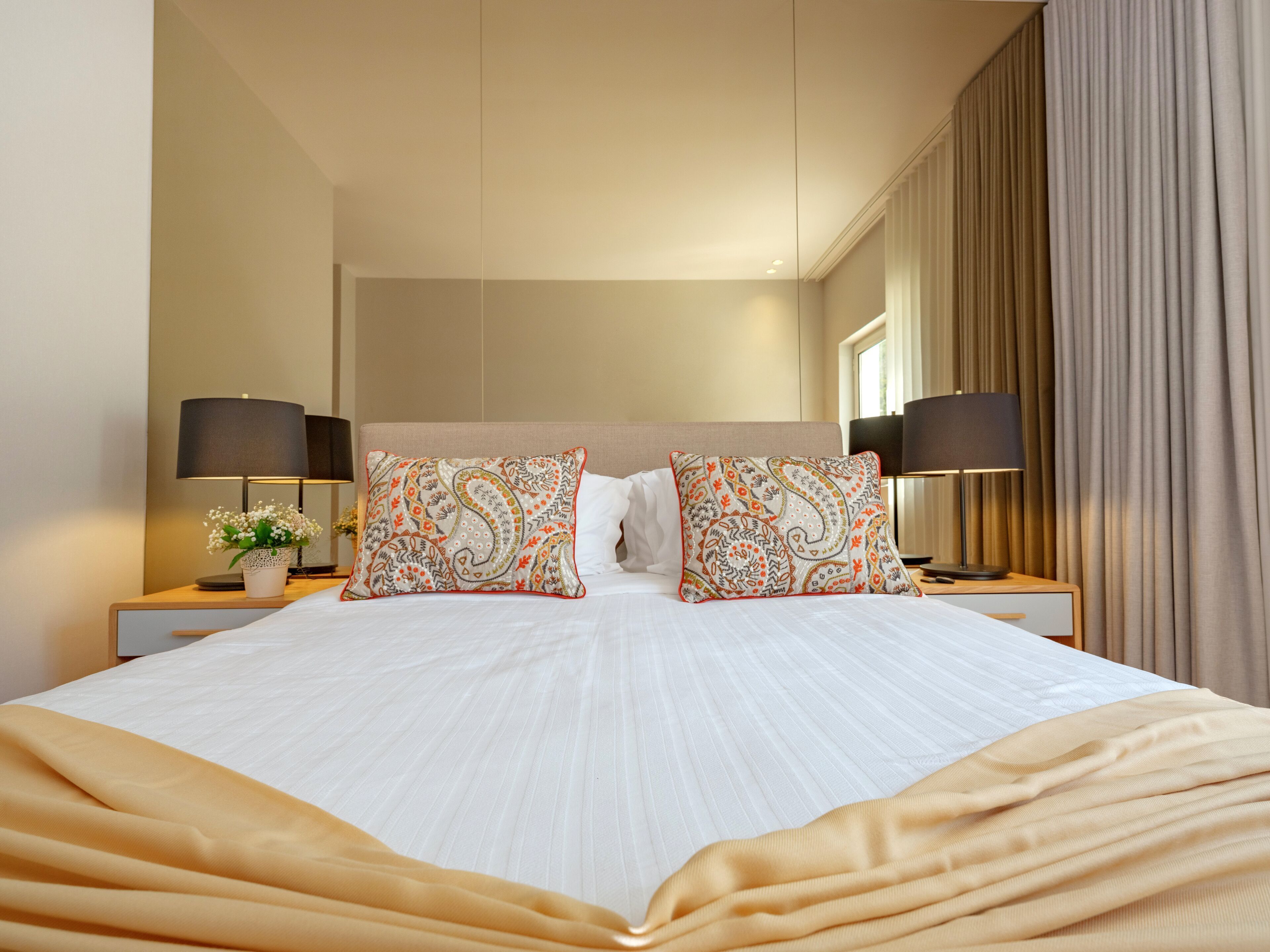 Minibar, in-room safe, desk, soundproofing