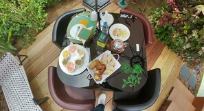 Free daily local cuisine breakfast - Nouvelle Villa Mia (Abidjan)