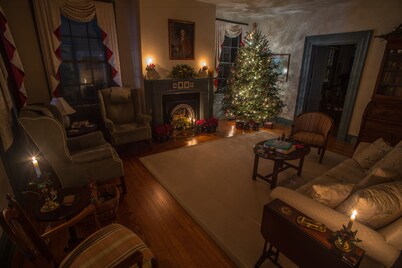 Benjamin Ellis House Bed & Breakfast