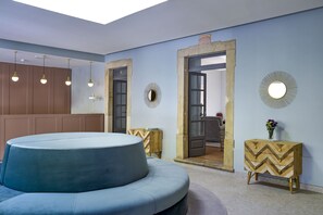 Lobby sitting area - Central Monchique Hotel – Villa Termal Spa Resort by Unlock Hotels (Monchique)