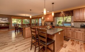 Chalet | In-room dining
