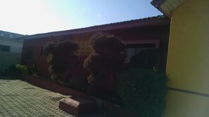 Exterior - New Vision Hotel (Weija)